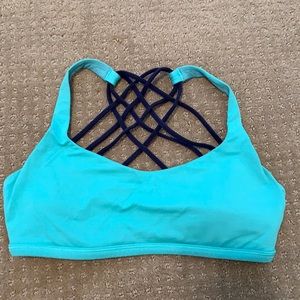 Lululemon Free to Be Bra